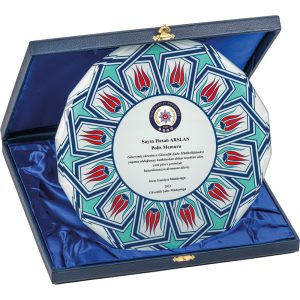 Logolu promosyon EKT-430 Kutulu Kristal Plaket 25 x 25 cm